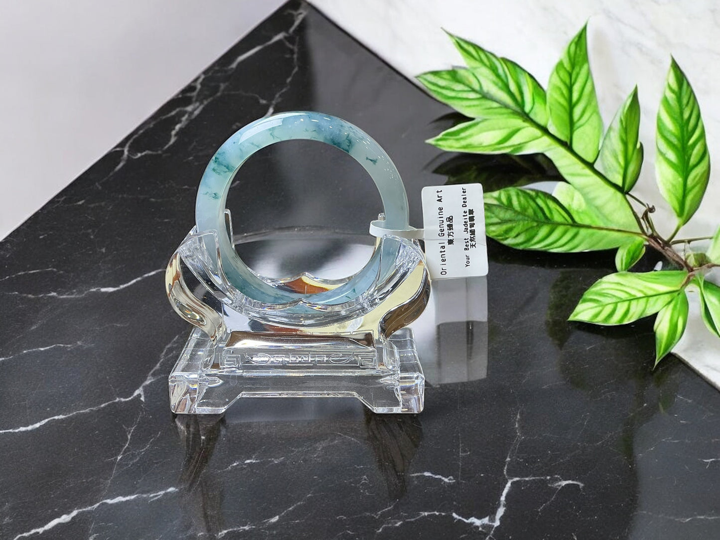 天然緬甸翡翠飄花正圈手鐲(圈口52)