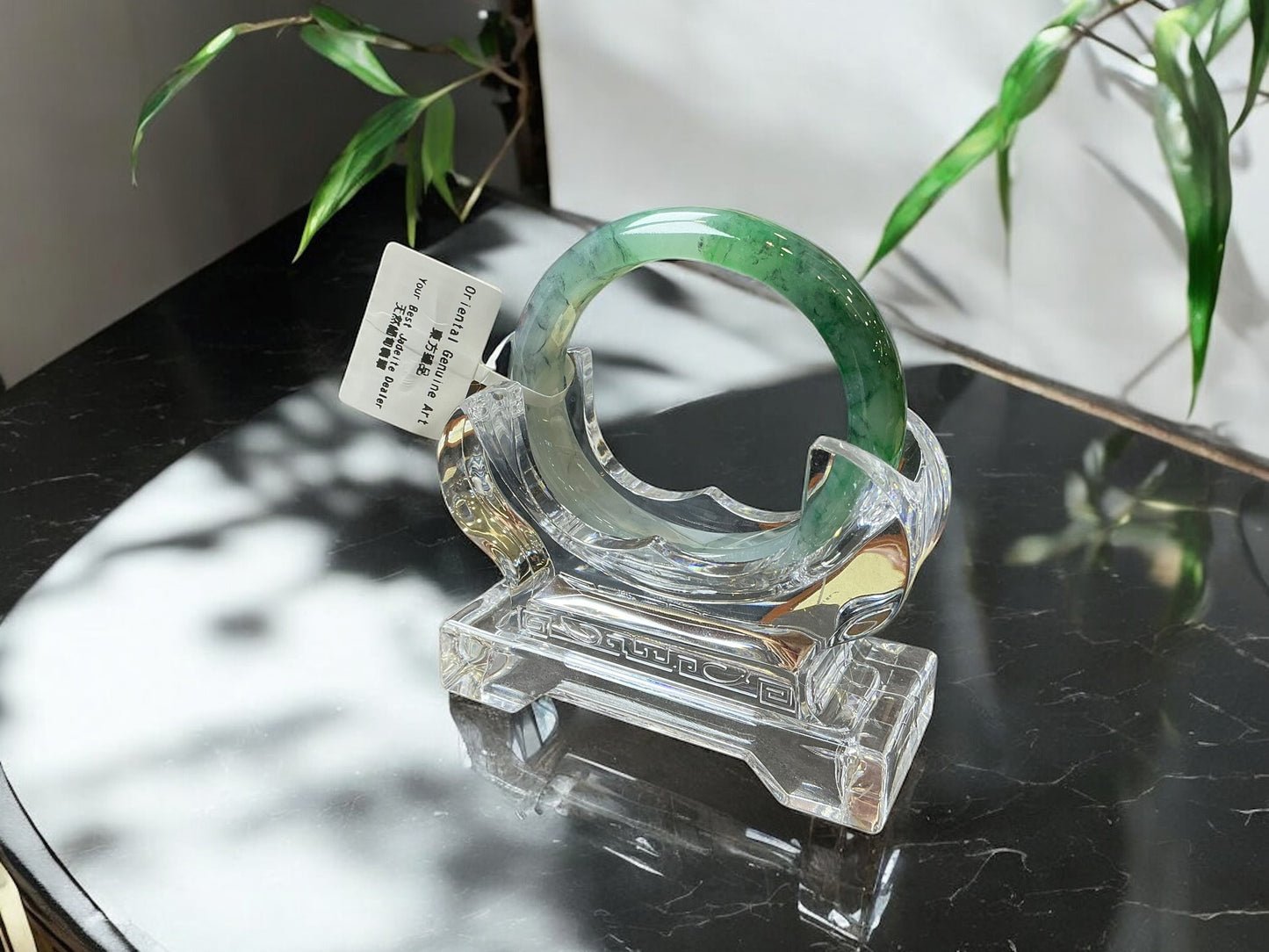 天然緬甸翡翠飄綠烏雞貴妃手鐲(圈口 54)