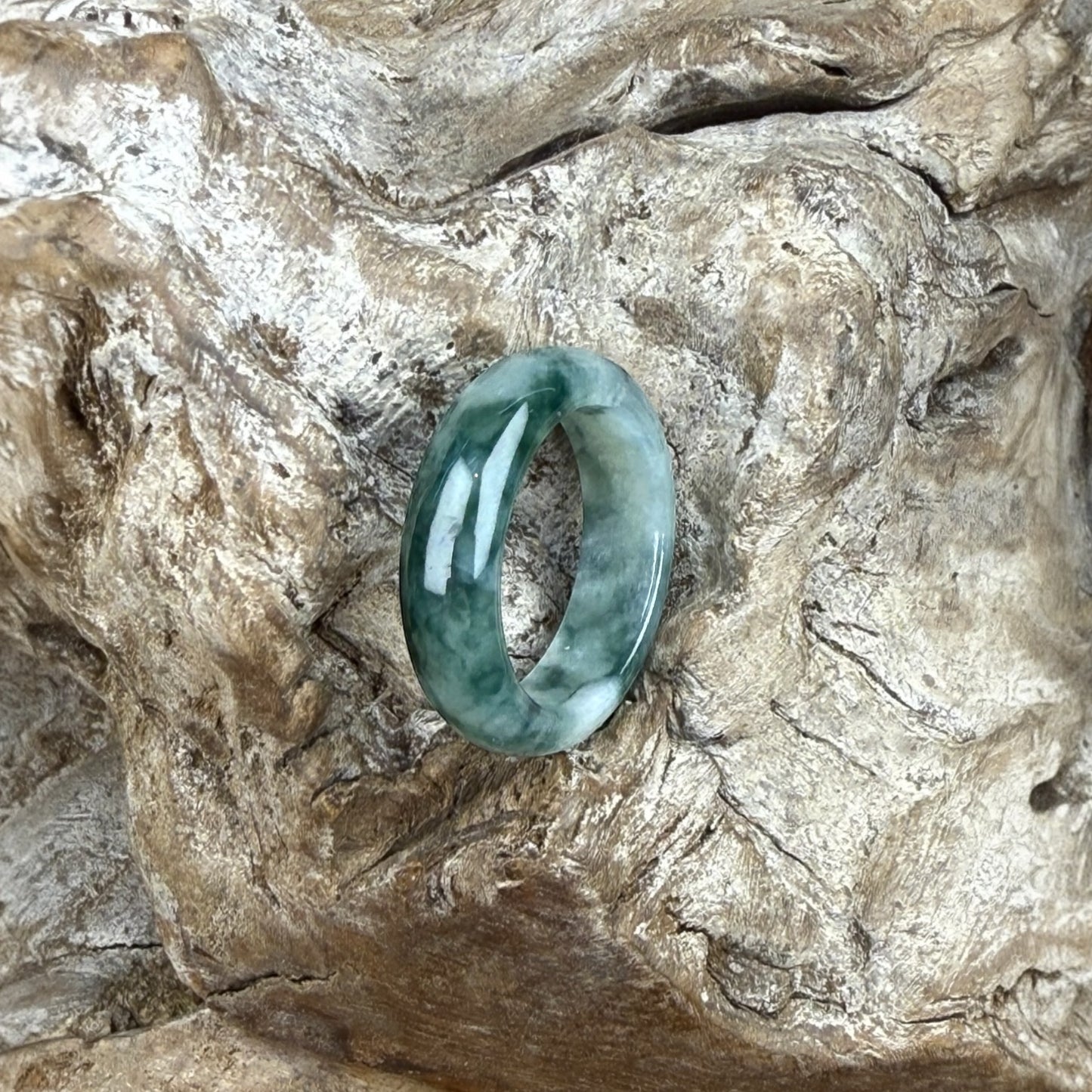 天然緬甸翡翠飄綠花戒指