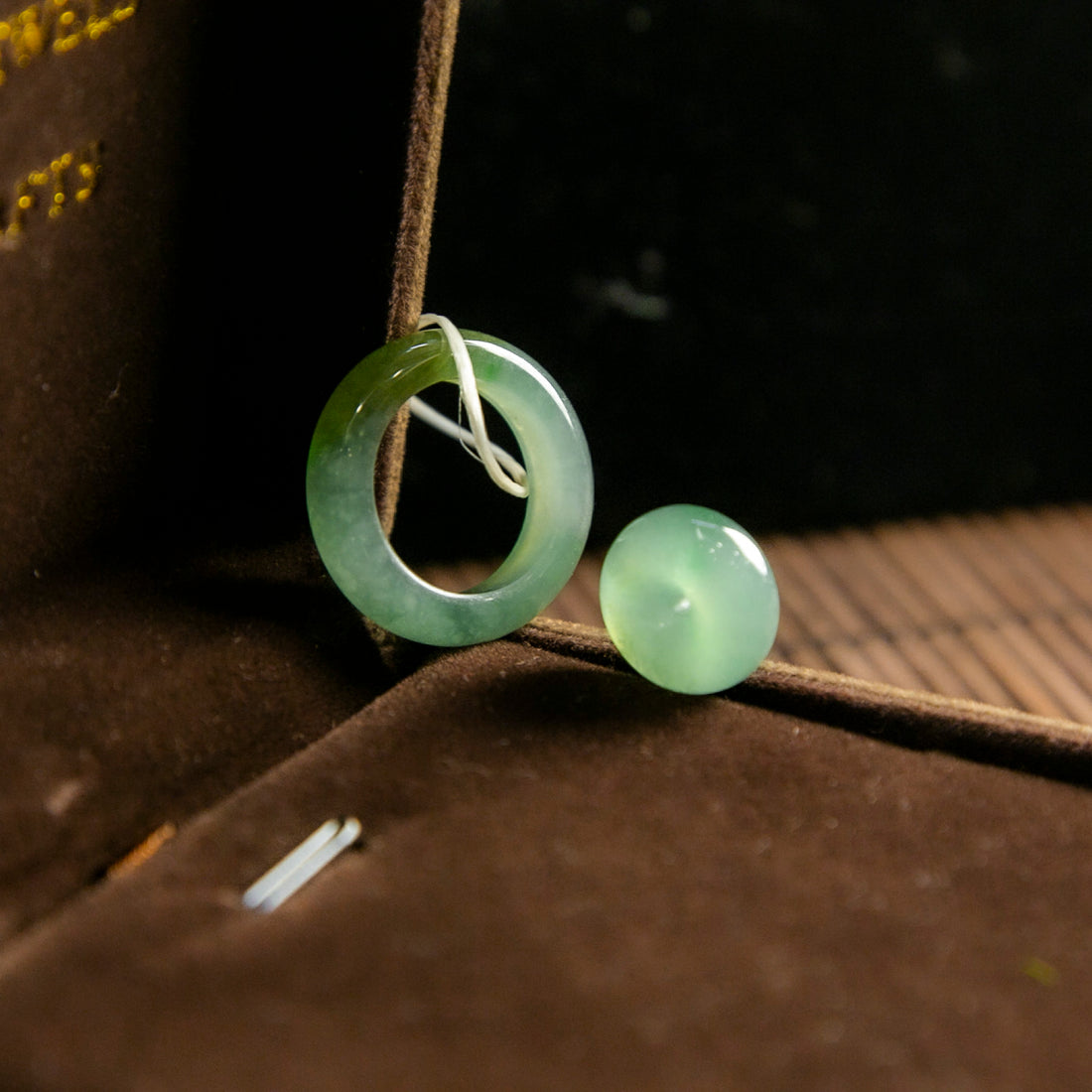 天然緬甸翡翠冰藍綠玉戒+平安扣套裝