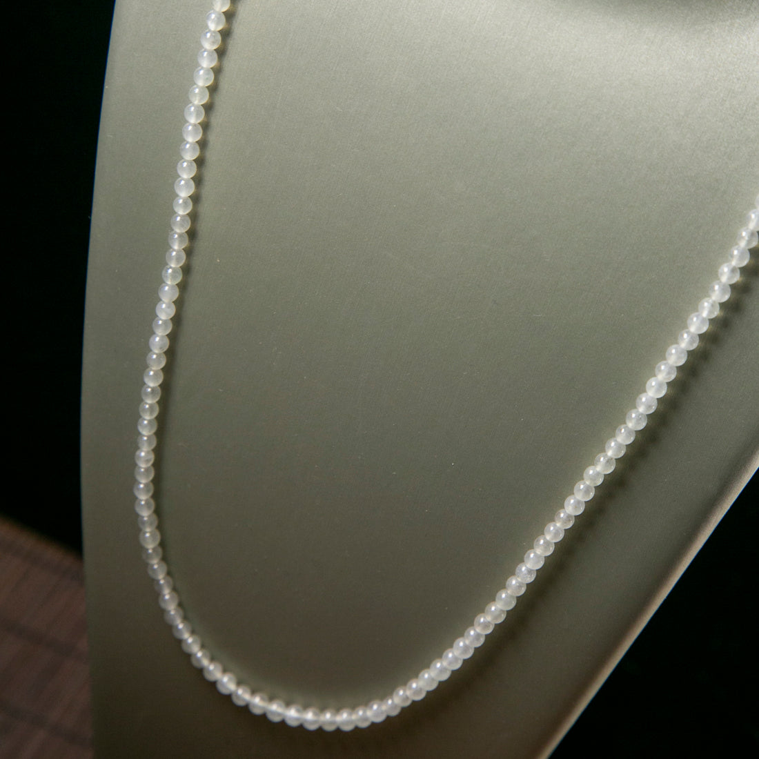 天然緬甸翡翠冰烏雞小米珠串