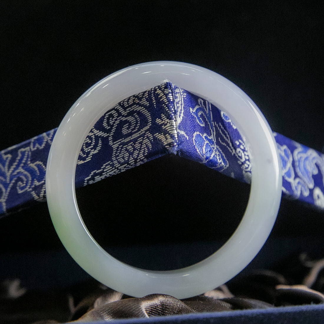 天然緬甸翡翠冰春彩正圈手鐲 (適合手圍 54-56mm)