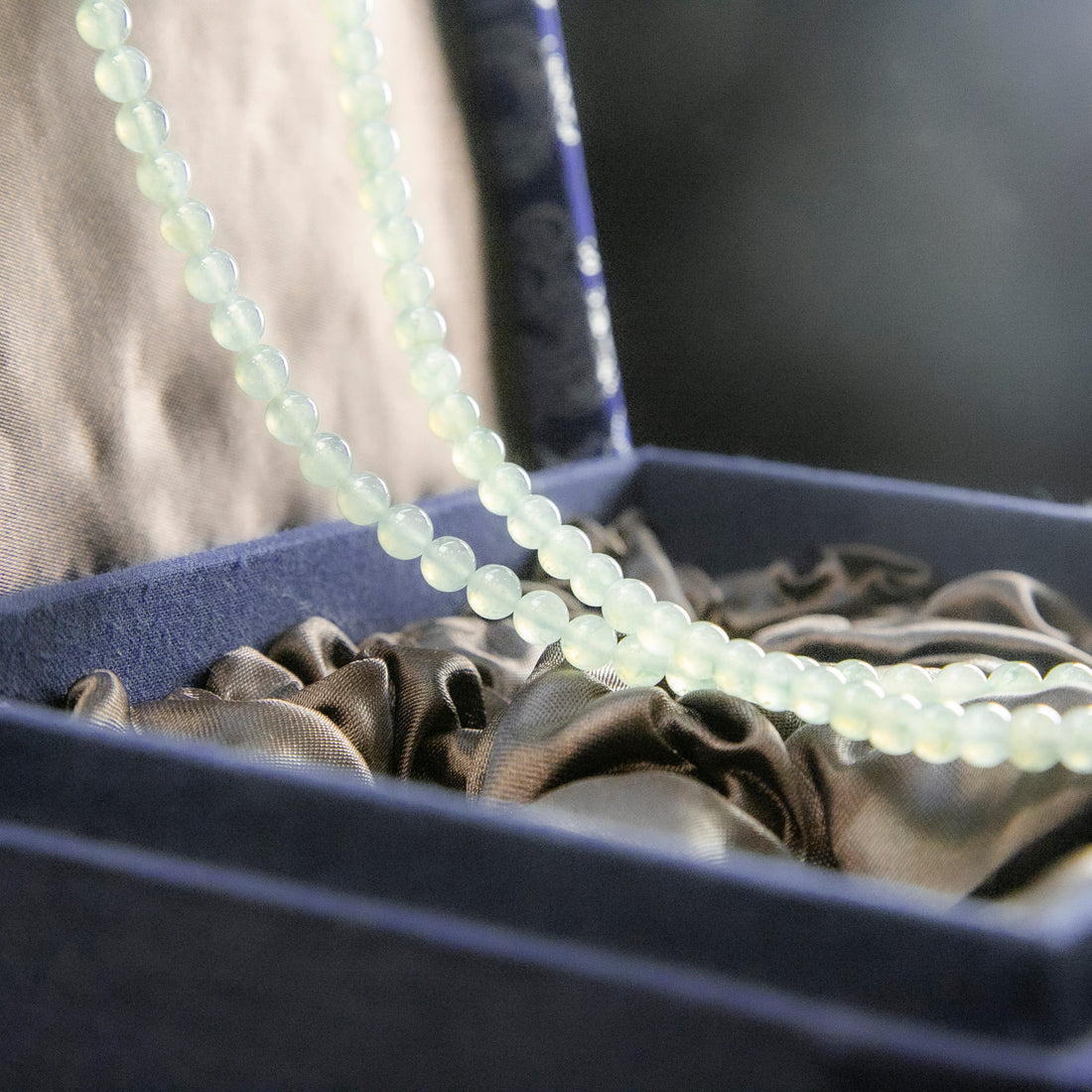 天然緬甸翡翠冰淡綠飄花珠串 6.0mm