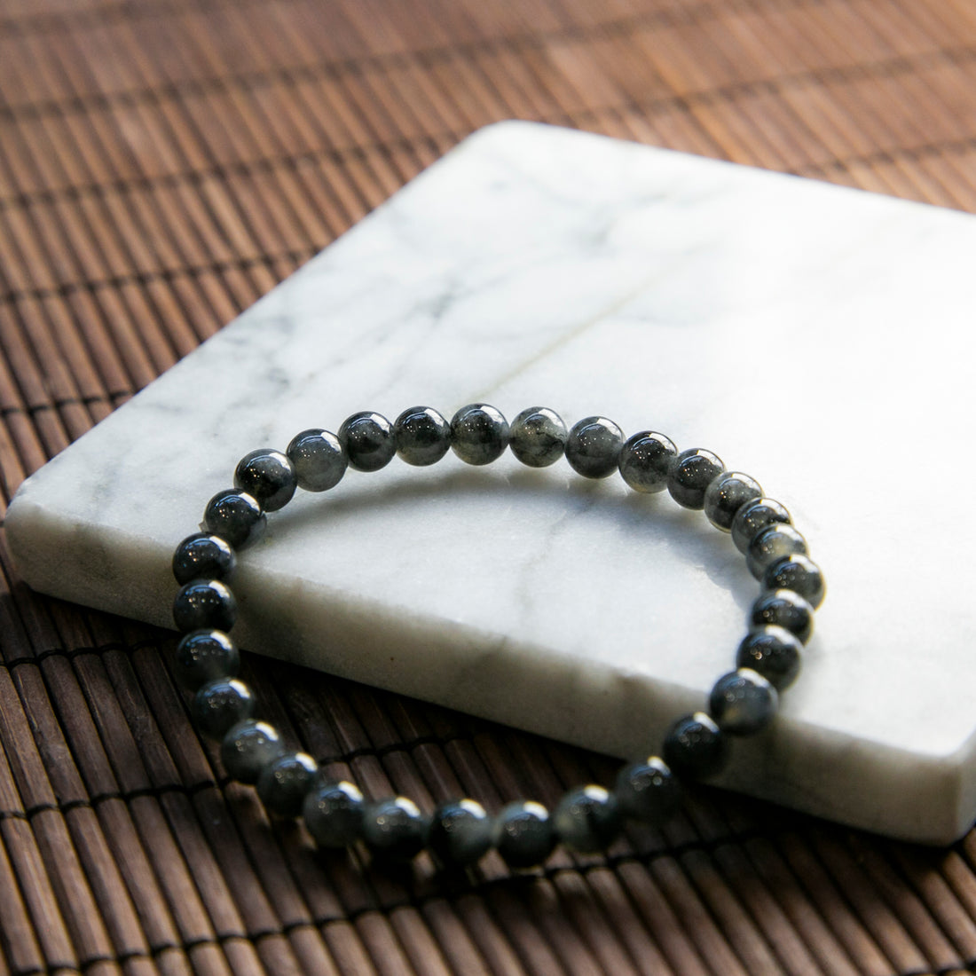 天然緬甸翡翠冰烏雞手串