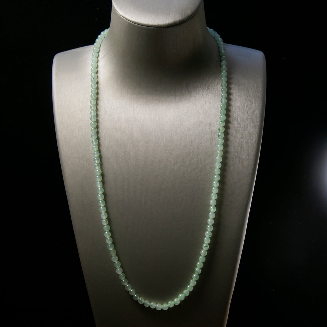 天然緬甸翡翠果綠飄花珠串