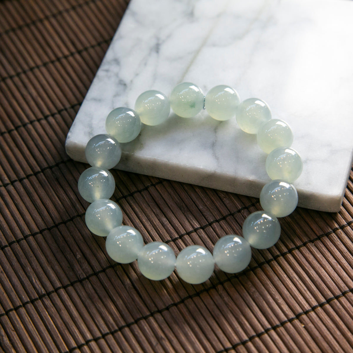 天然緬甸翡翠冰種飄藍花大珠串