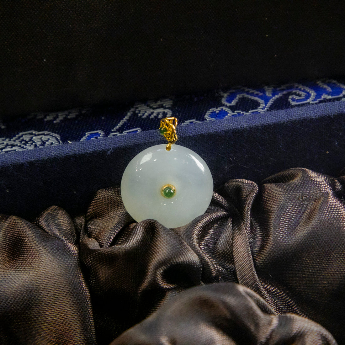 18K金天然緬甸翡翠冰白平安扣吊墜