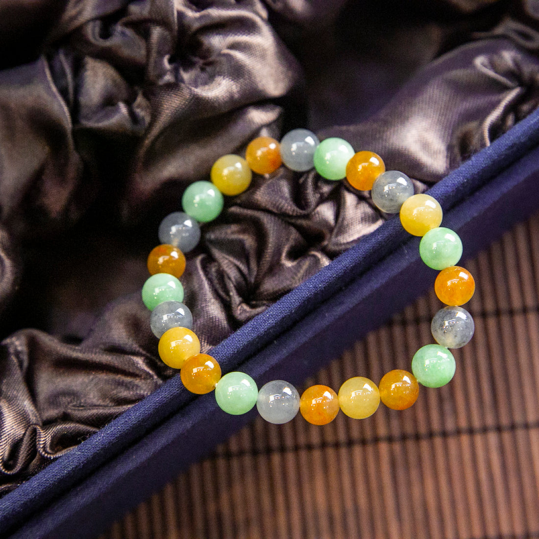 天然緬甸翡翠濃色冰多寶手珠串 (7.9mm)