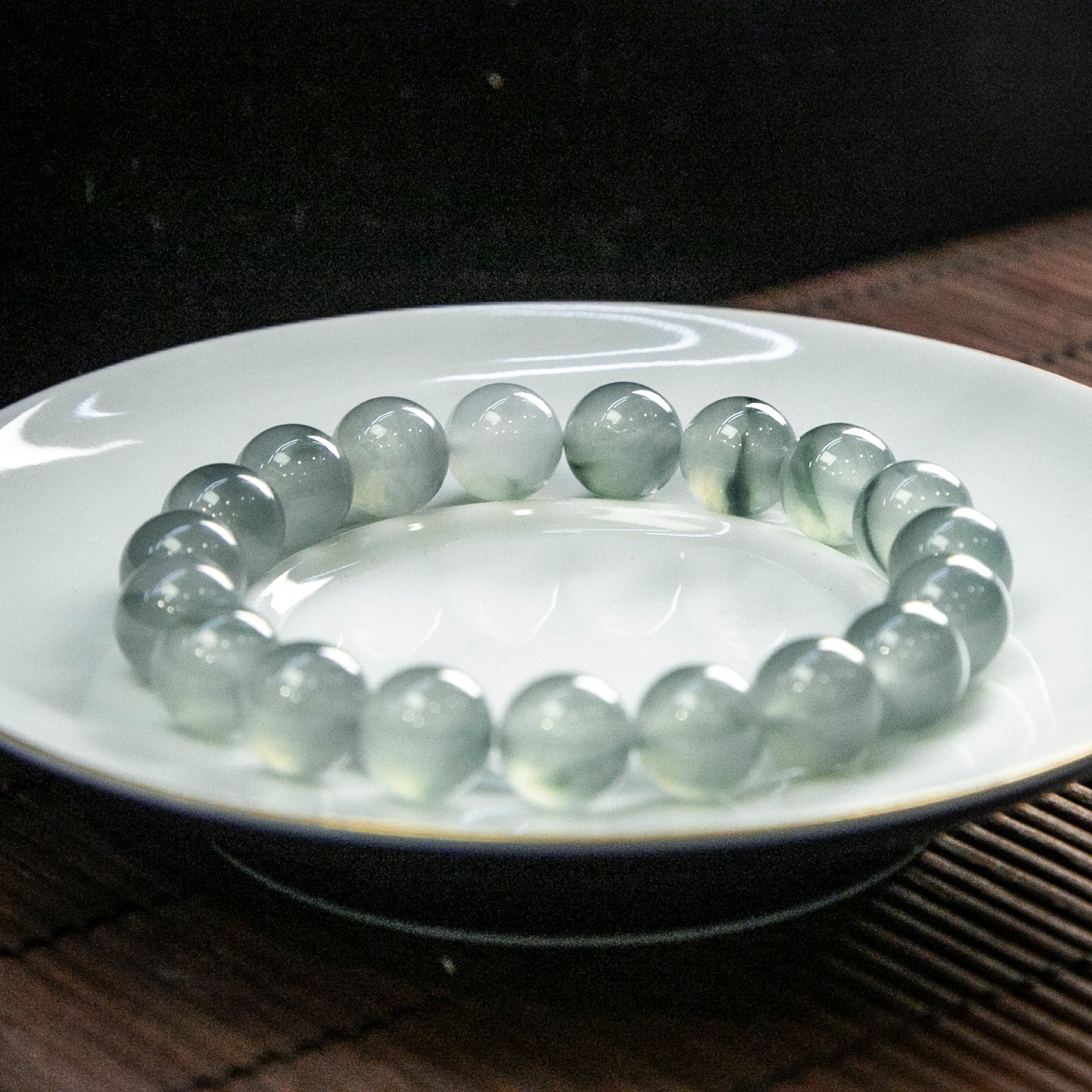 天然緬甸翡翠冰晴底飄花手珠串 (10.0mm)