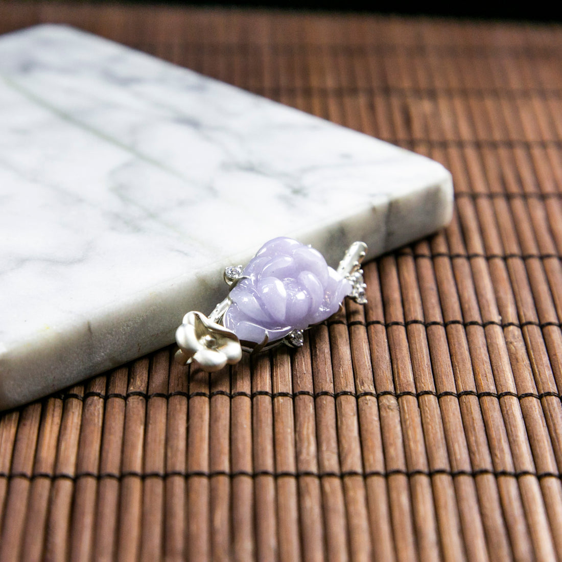 S925鍍金鑲鋯石天然緬甸翡翠粉紫蓮花別針