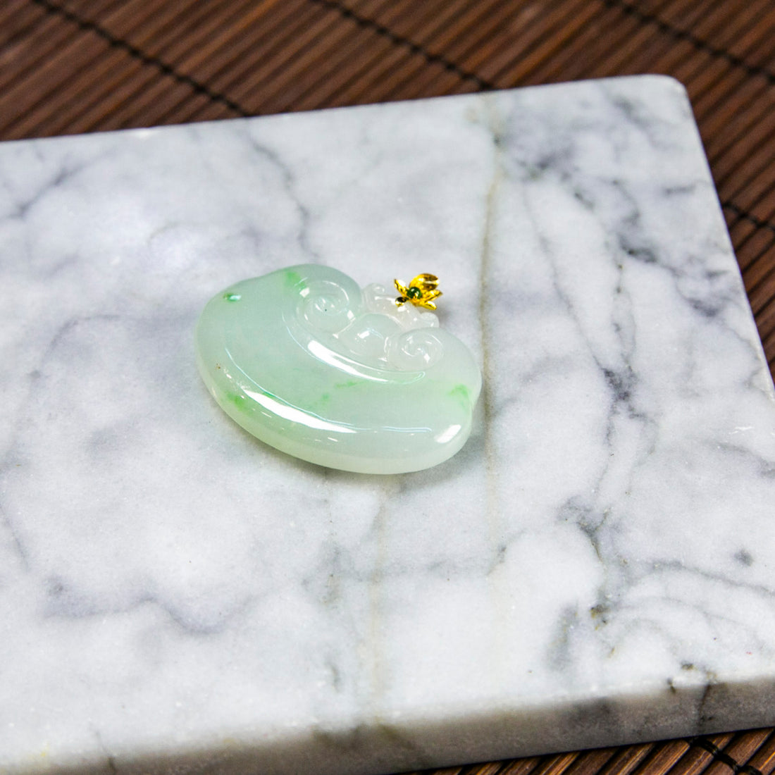 18K Gold Natural Burmese Jade White & Green Ruyi Pendant