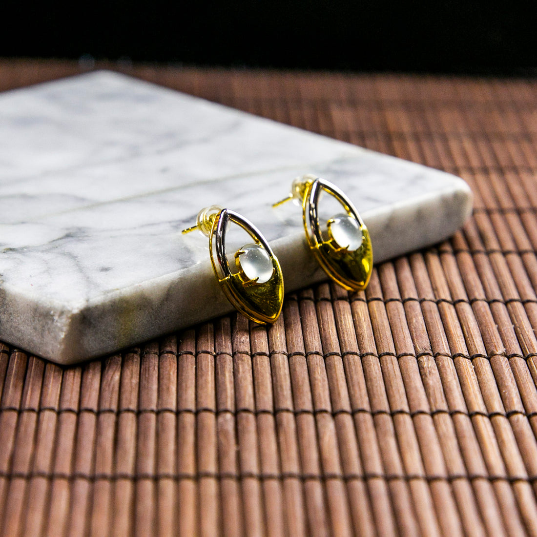 18K Gold Natural Burmese Jade Icy White Cabochon Ear Studs