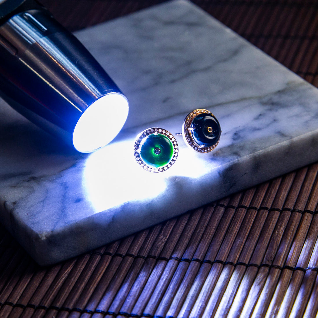 18K玫瑰金鑲鑽天然緬甸翡翠墨翠平安扣耳針