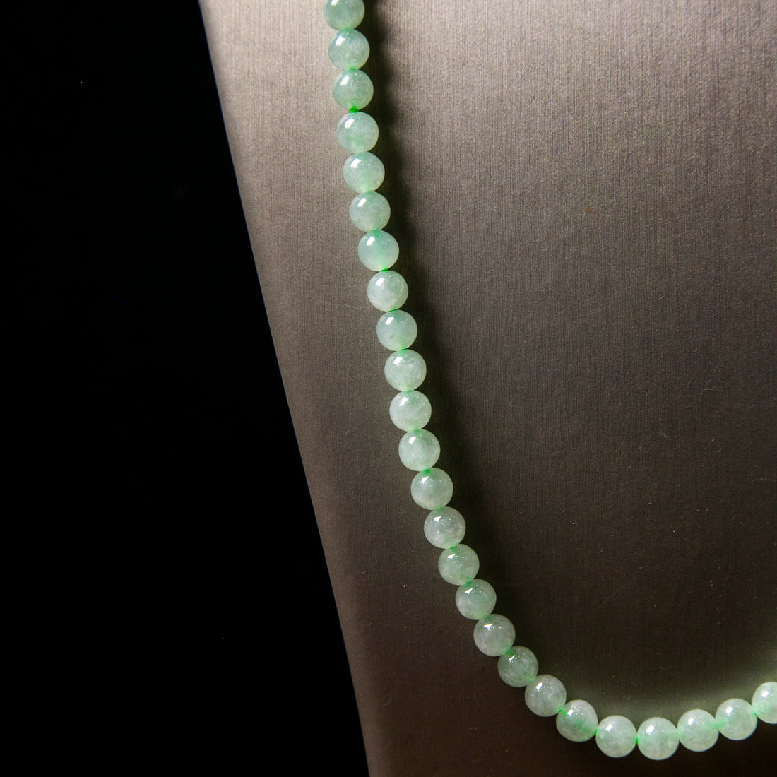 天然緬甸翡翠淡果綠珠串