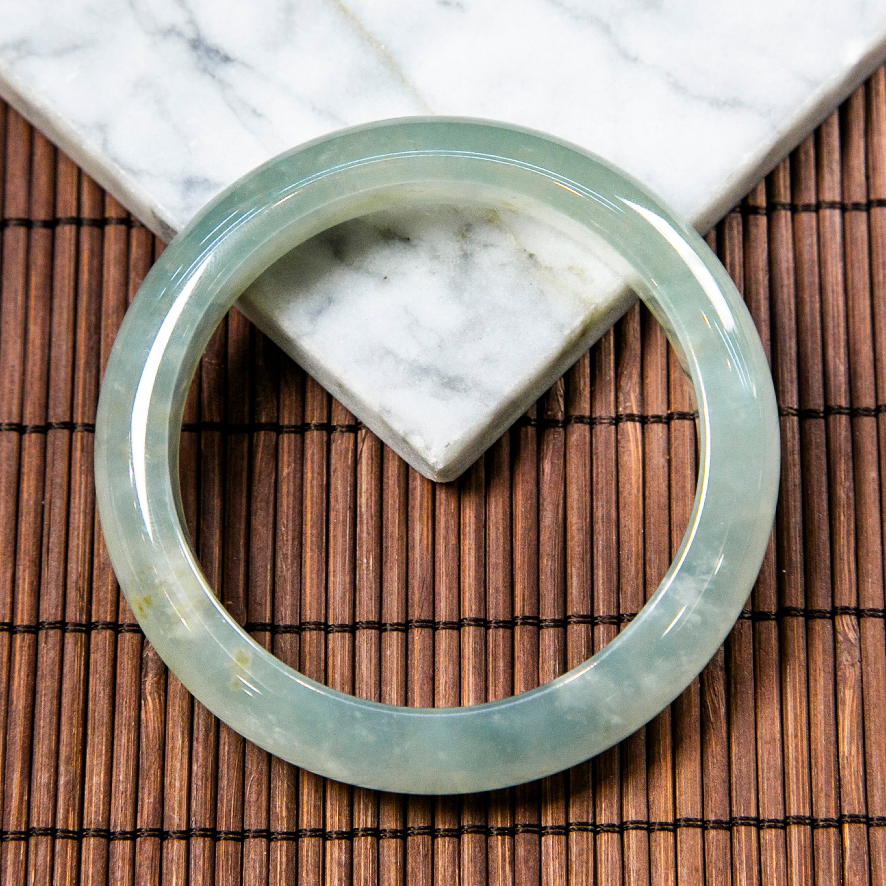 天然緬甸翡翠冰晴底灑金正圈手鐲  (適合手圍 57-59mm)