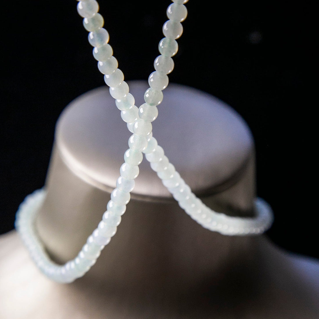 天然緬甸翡翠淡綠珠串