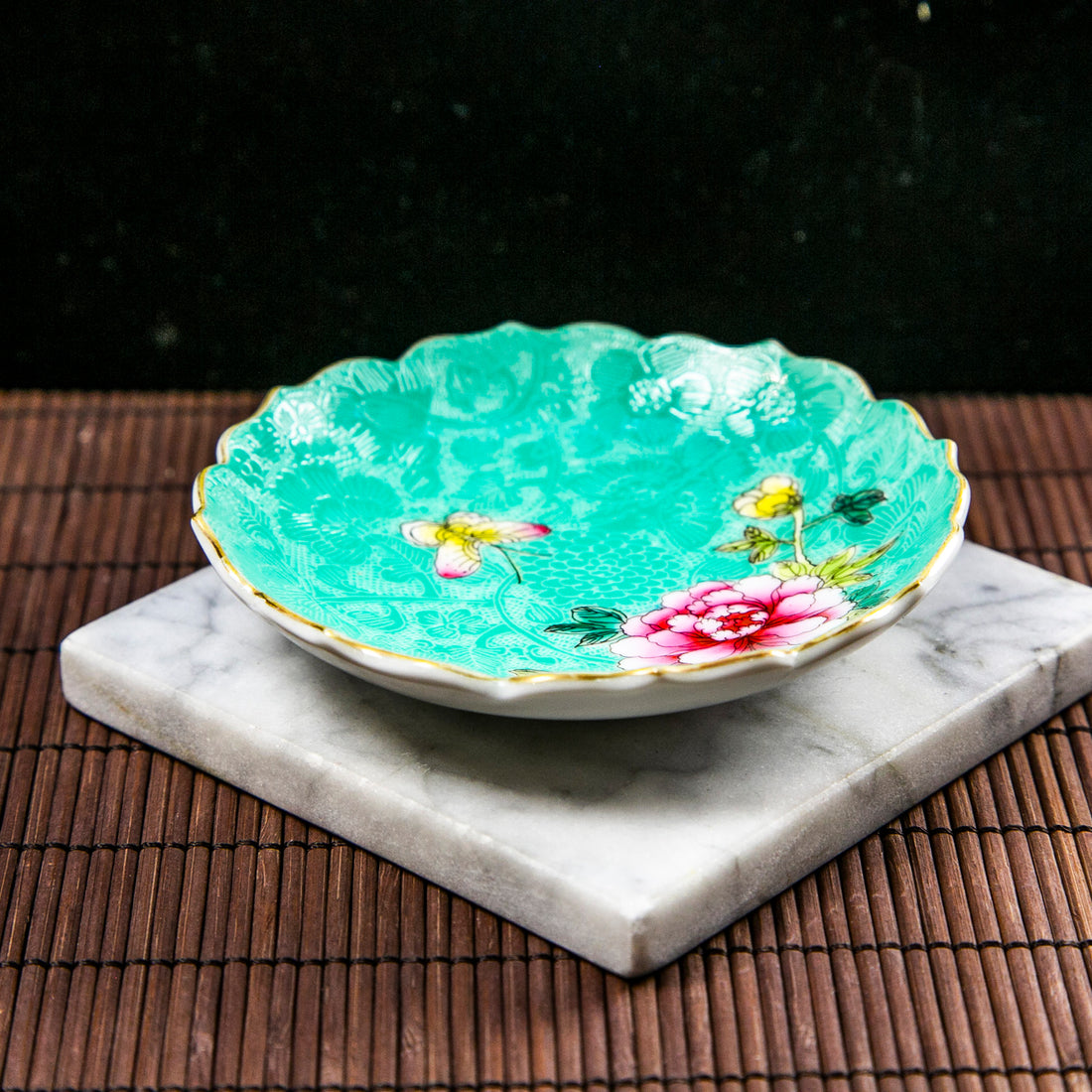 Jing-De Town Carved Overglaze Enamel Tiffany Blue Plate (Single Piece)