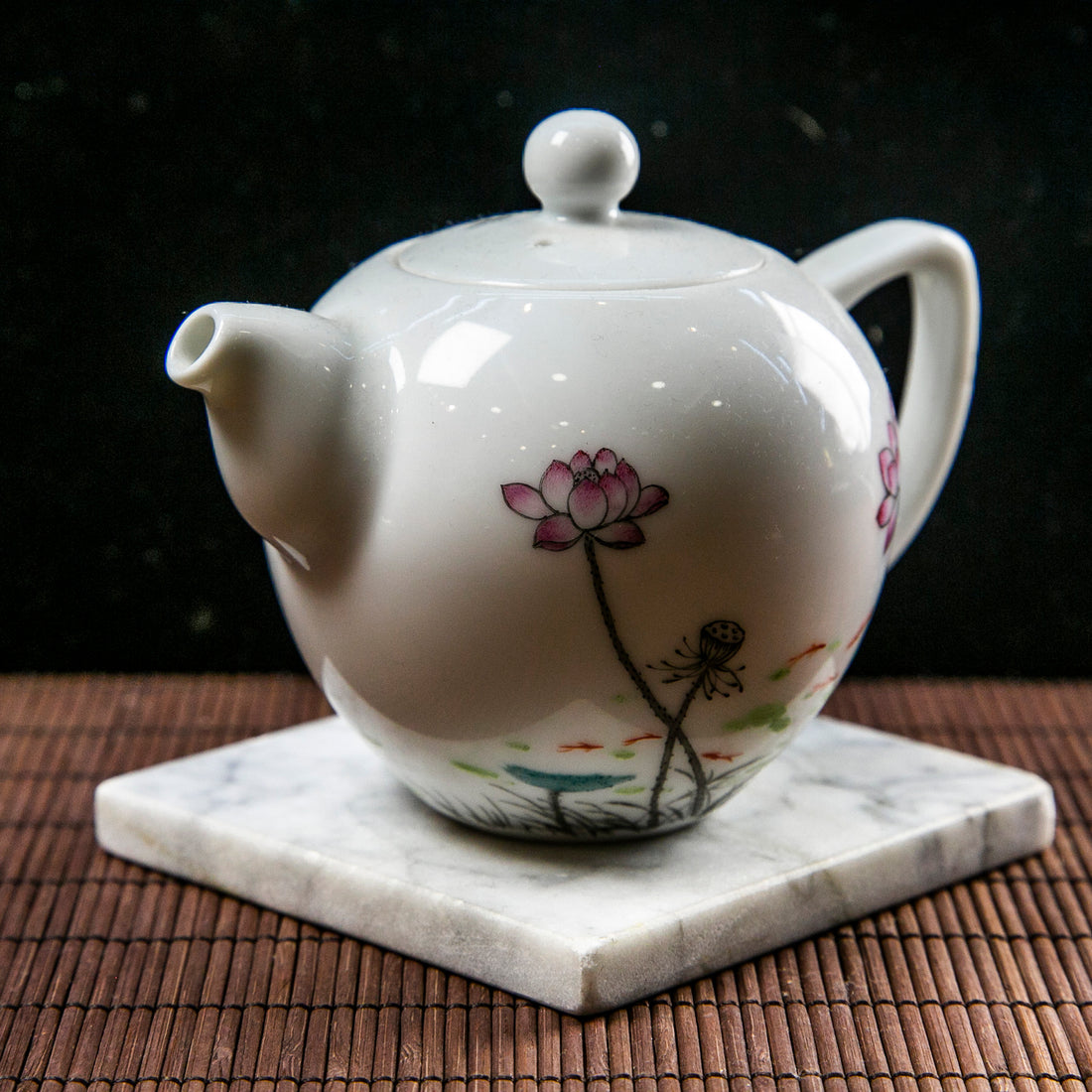 Jing-De Town Handmade Master-Crafted Teapot with Saucer (1 Set)