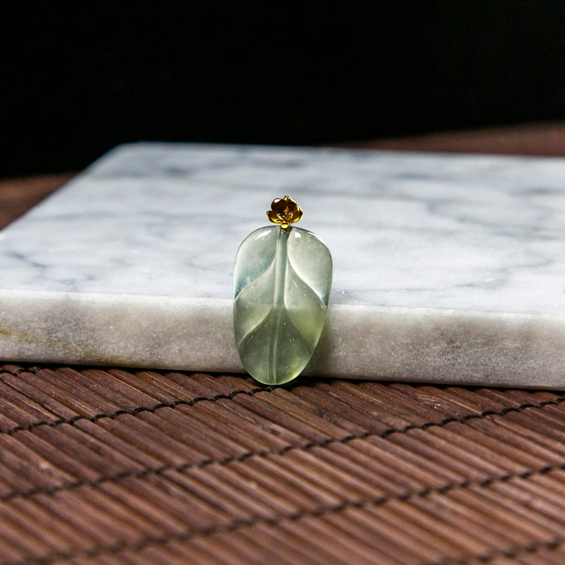 18K Gold Natural Burmese Jade Icy Apply Green Leaf Pendant