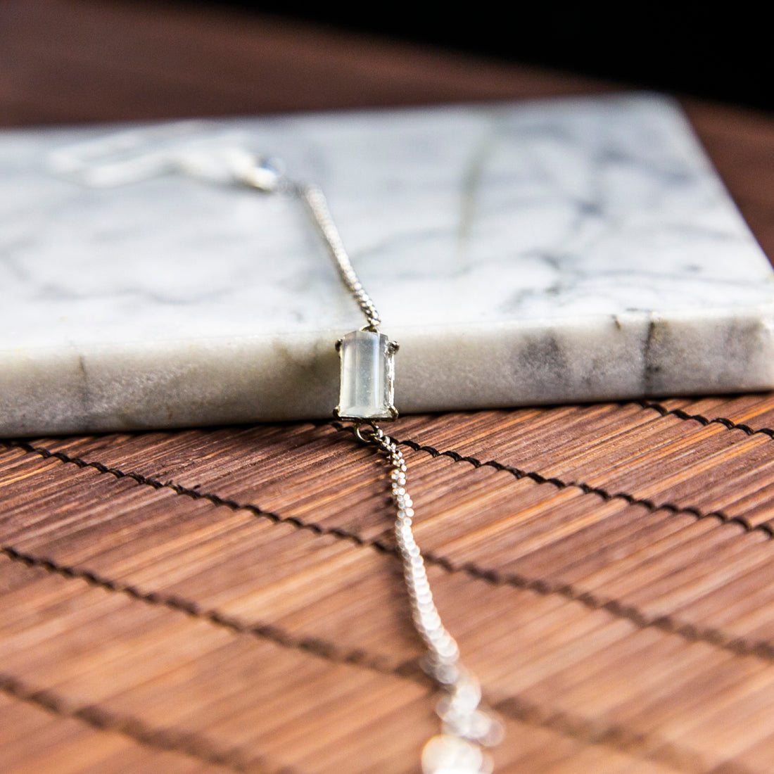 S925天然緬甸翡翠冰白隨形手鏈 (適合手圍 16-19cm)