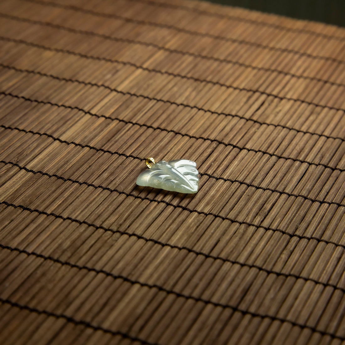 18K黃金冰種蝴蝶吊墜