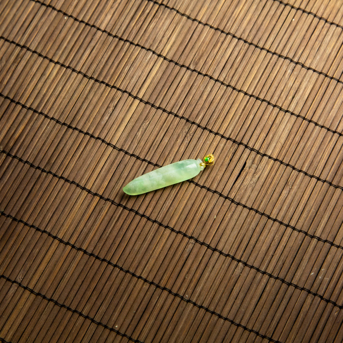 18K黃金鑲鑽冰種辣椒吊墜