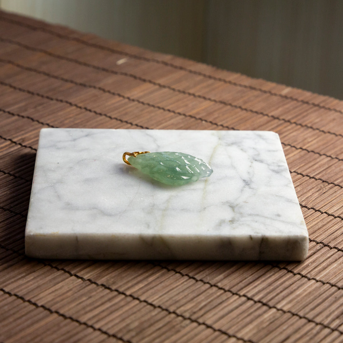 18K黃金冰種藍綠隨形吊墜