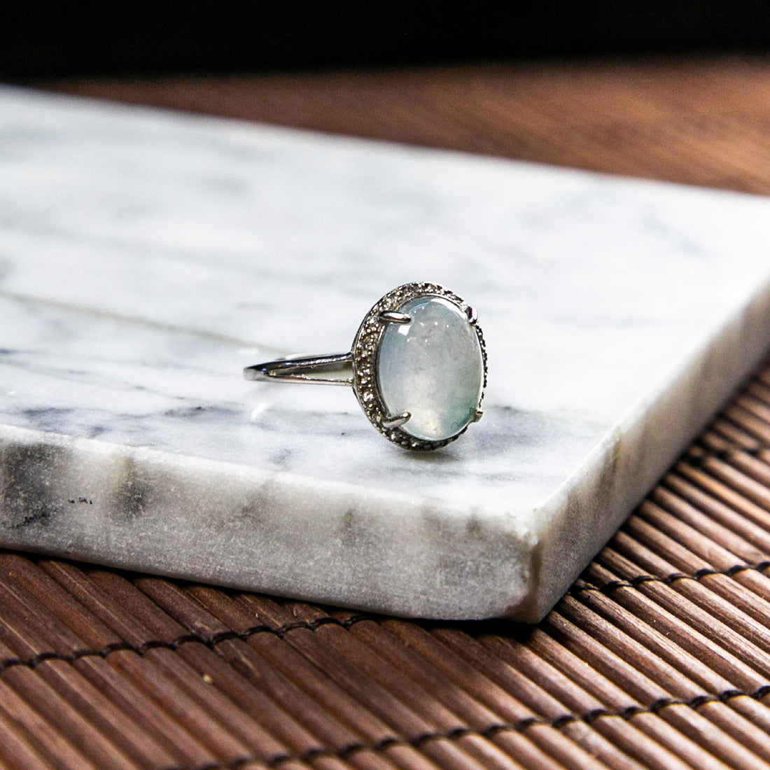 S925鑲鋯石天然緬甸翡翠冰白飄綠蛋面活動戒指