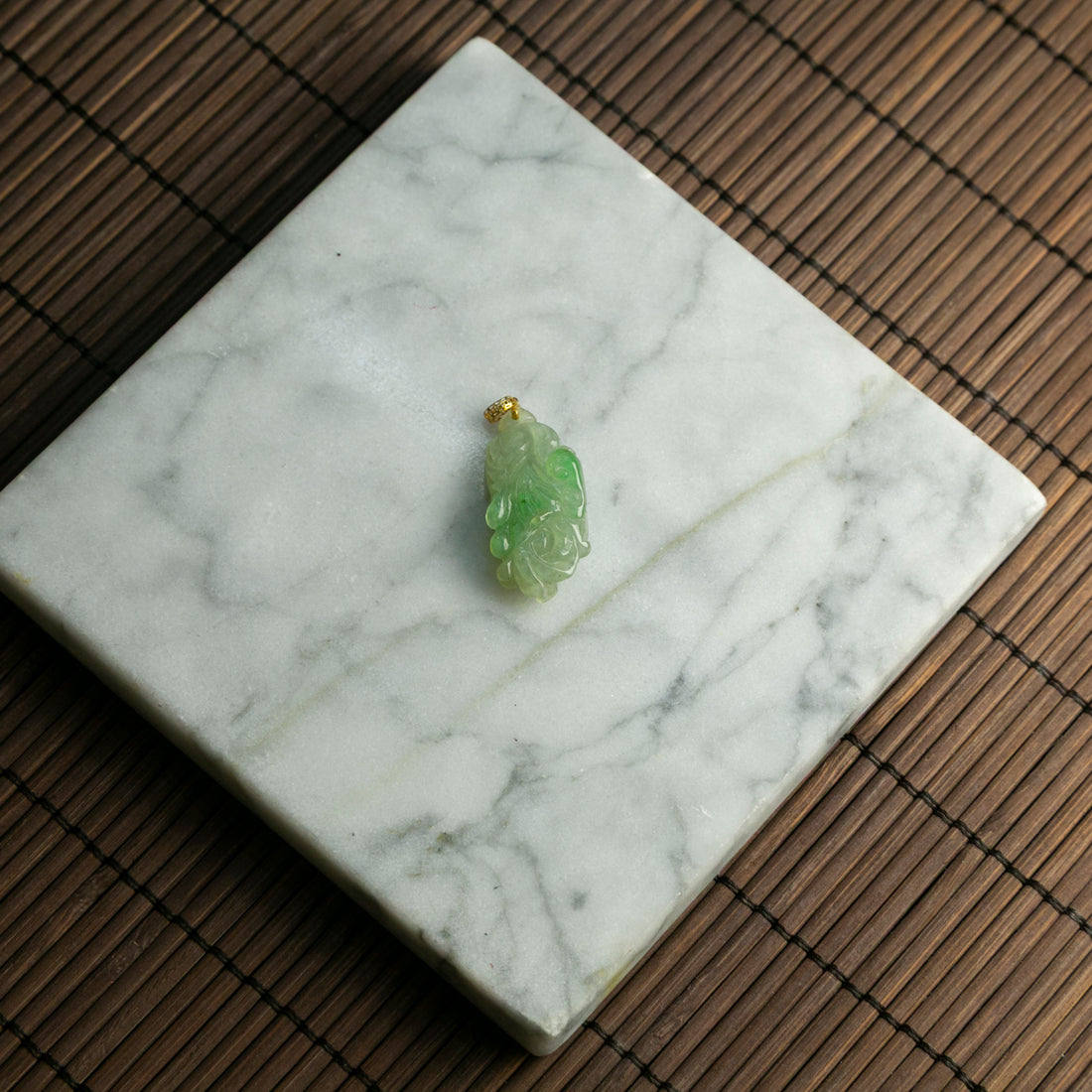 18K天然緬甸冰種白菜翡翠吊墜