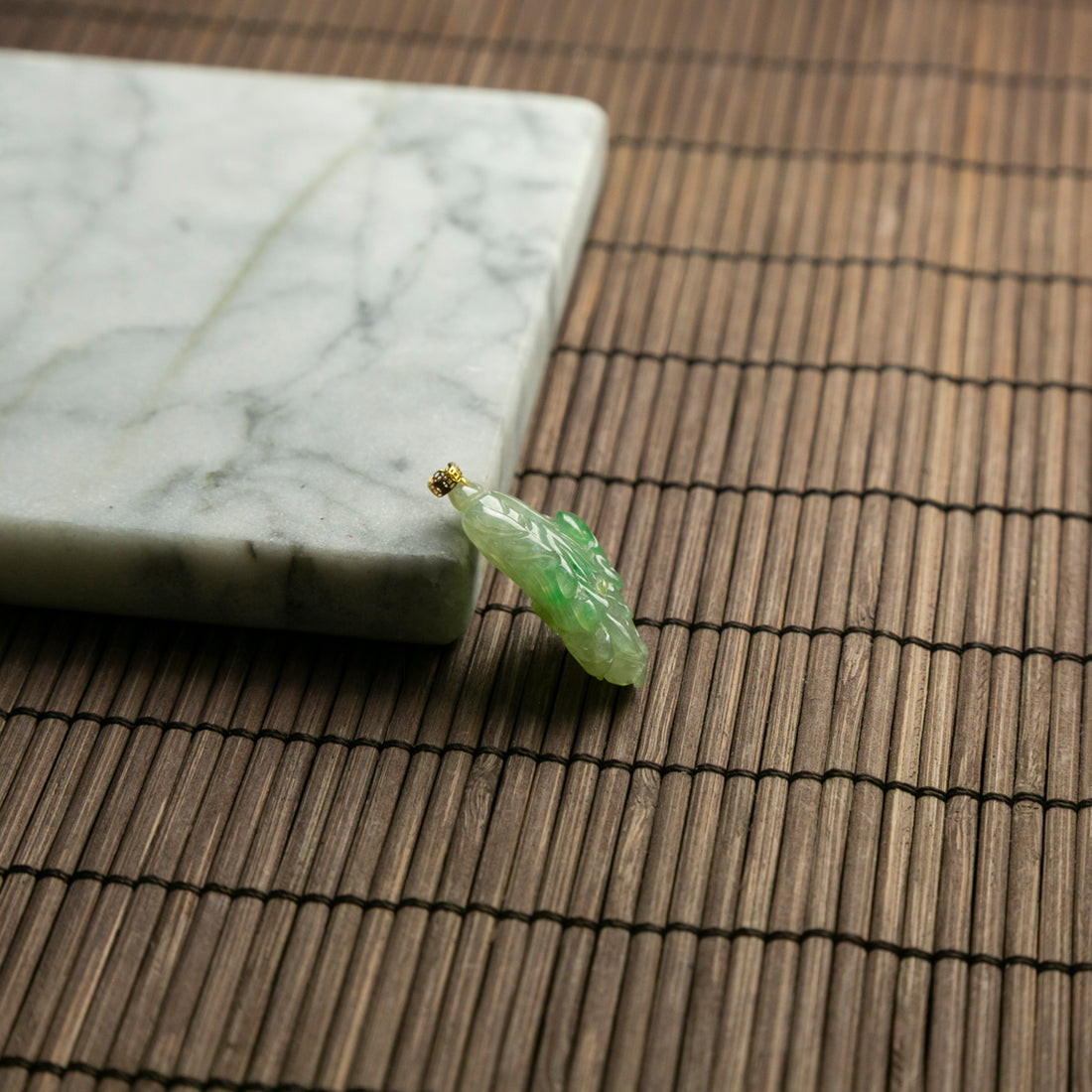 18K天然緬甸冰種白菜翡翠吊墜