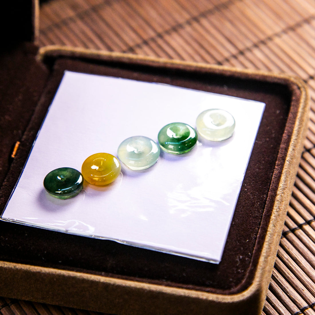 天然緬甸翡翠冰種五色平安扣 一套五個