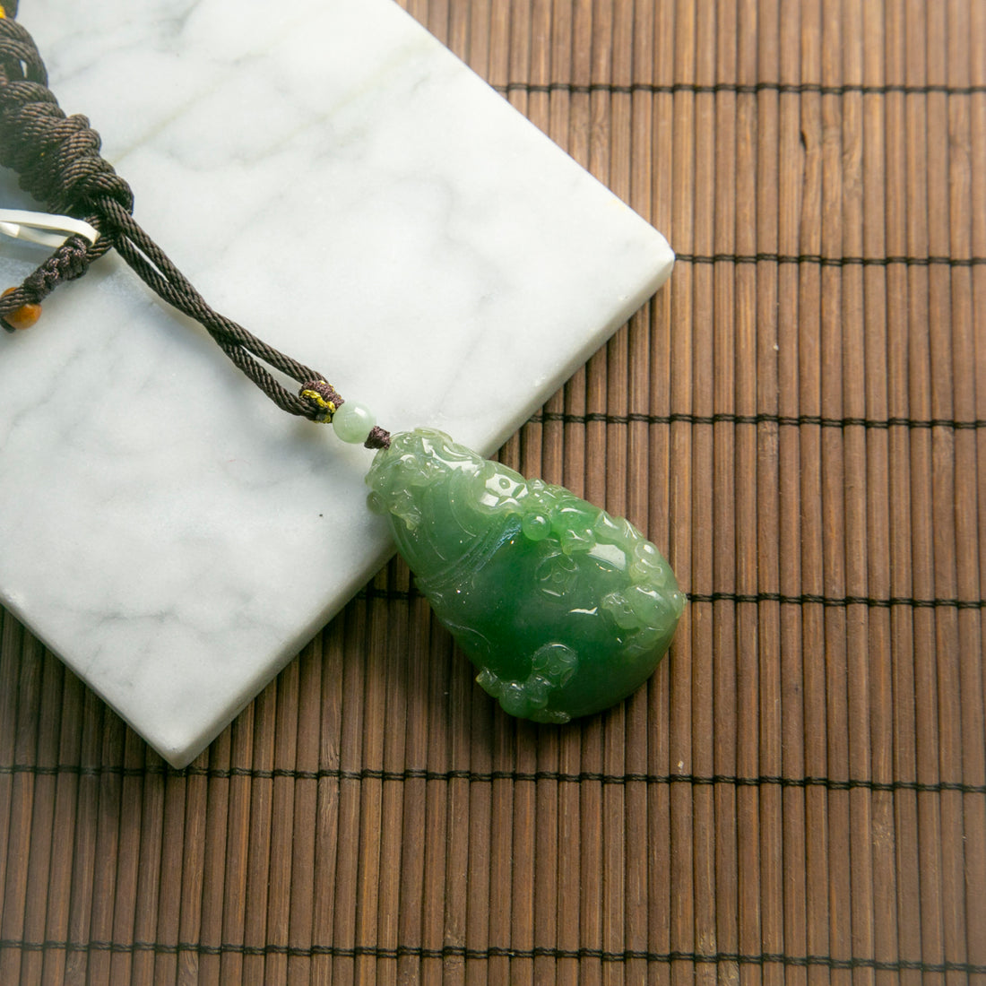 天然緬甸翡翠呱呱來財吊墜