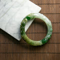 天然緬甸翡翠雕花飄花正圈手鐲 (適合圈口 55-57mm)