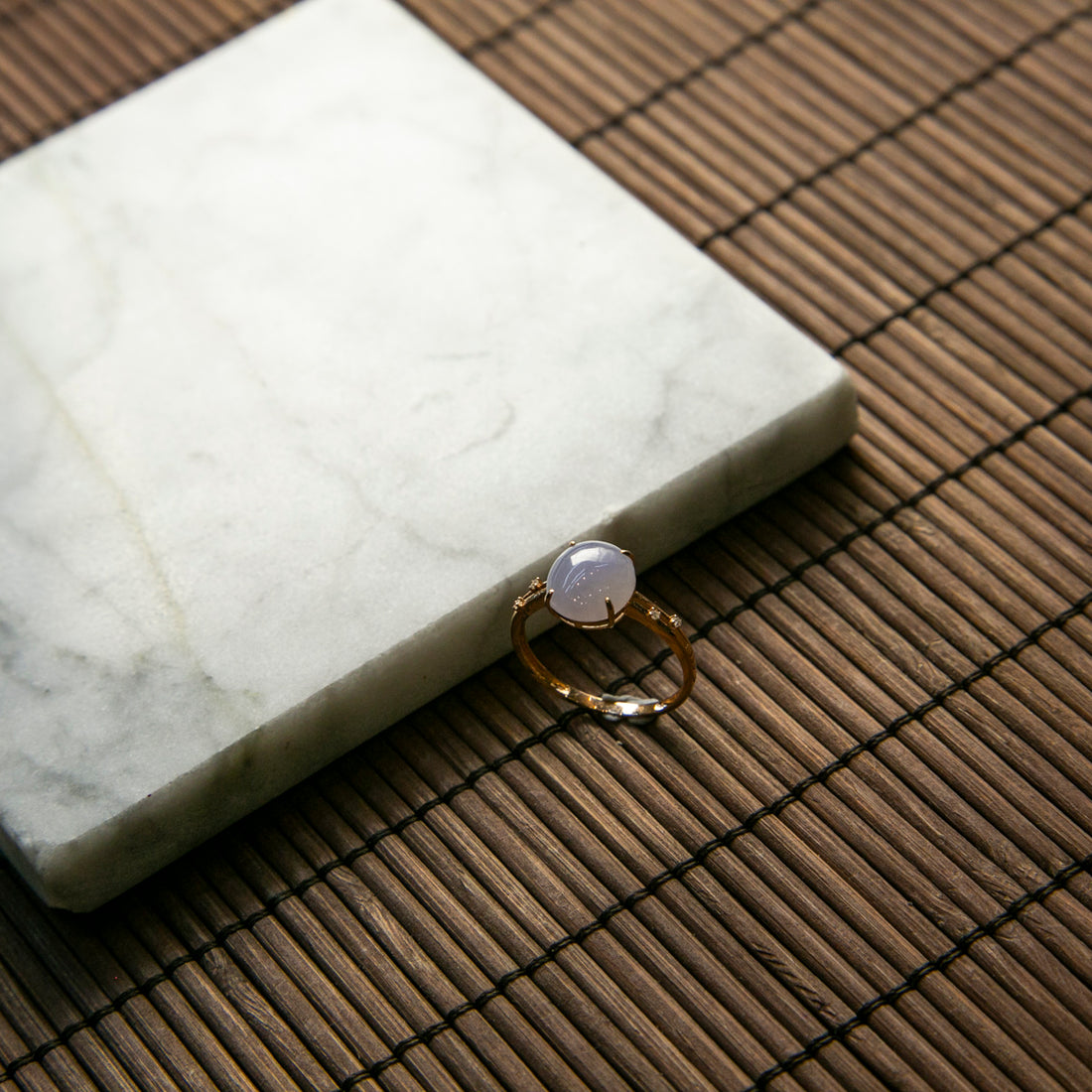 18K黃金鑲鑽天然緬甸翡翠冰紫蛋面戒指