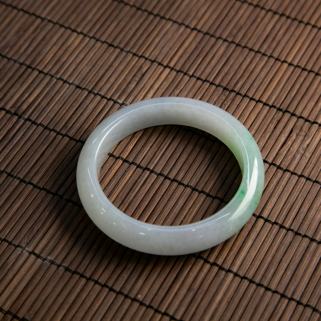 天然緬甸翡翠冰飄綠正圈手鐲 (適合圈口 53-55)