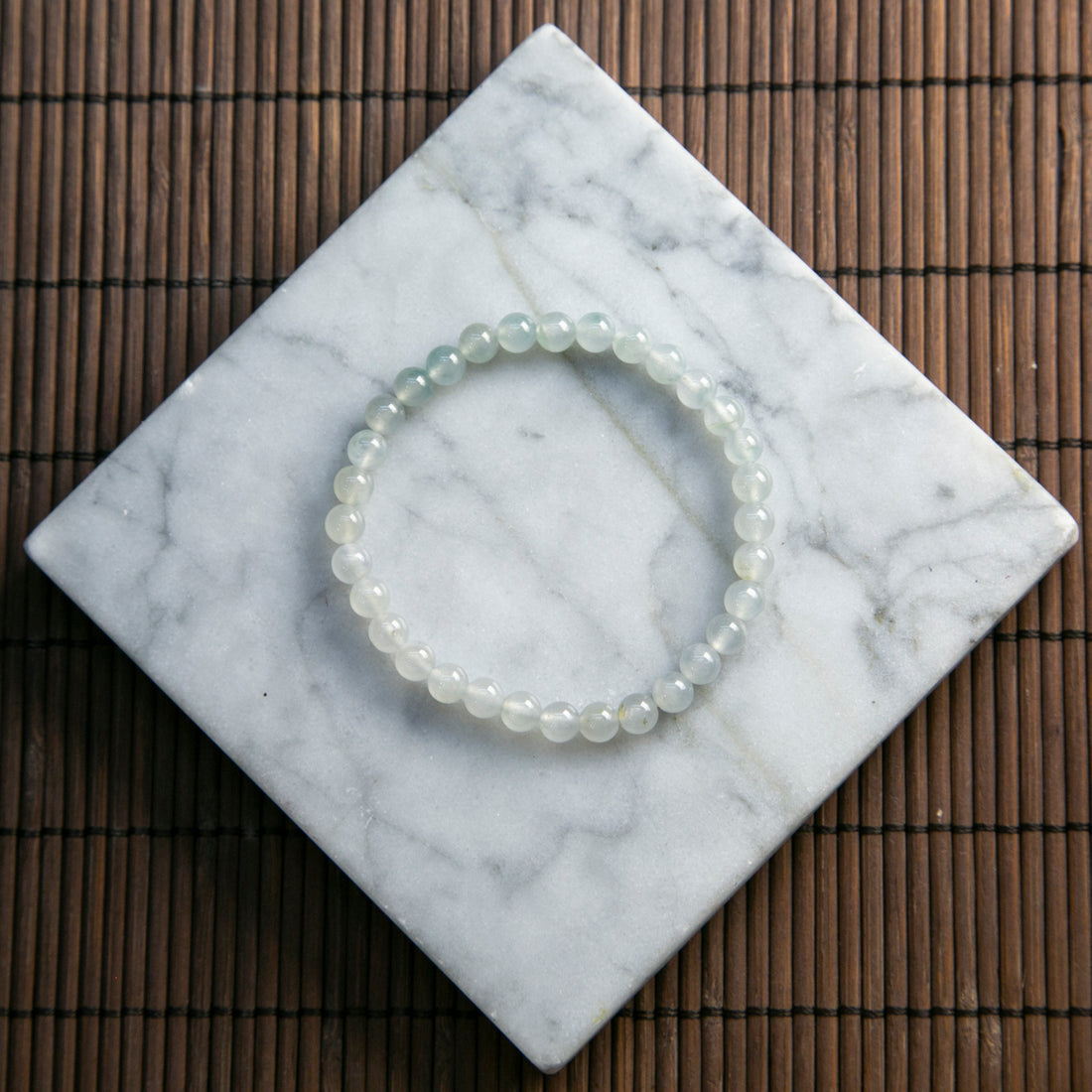 天然緬甸翡翠冰白飄藍花珠串手鏈