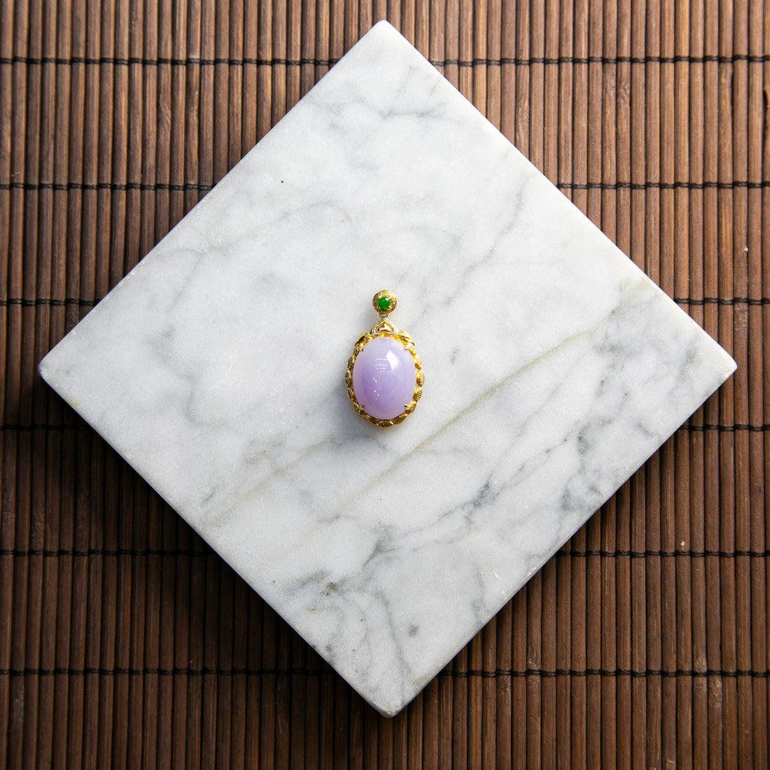 18K黃金鑲鑽天然緬甸翡翠粉紫蛋面吊墜