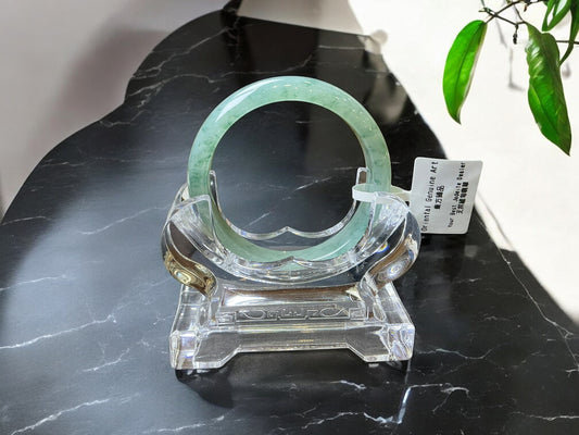 天然緬甸翡翠飄花正圈手鐲（圈口 53）