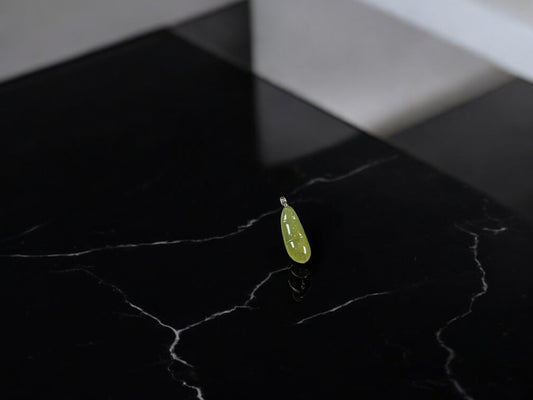 天然緬甸翡翠冰黃福豆吊墜